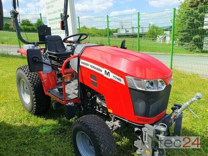 трактор колесный Massey Ferguson 1740M HP